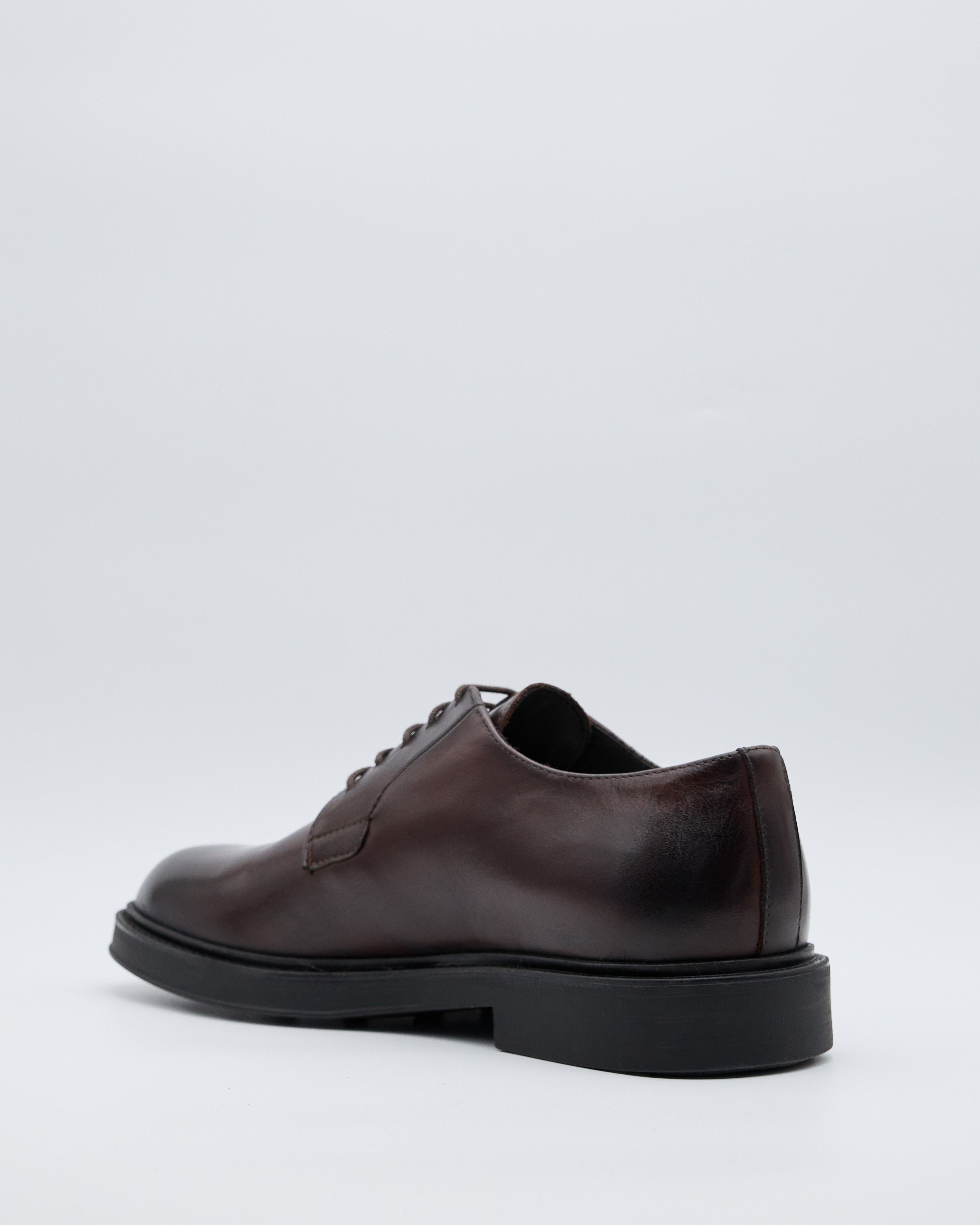 Derby in Pelle Marrone Liscia
